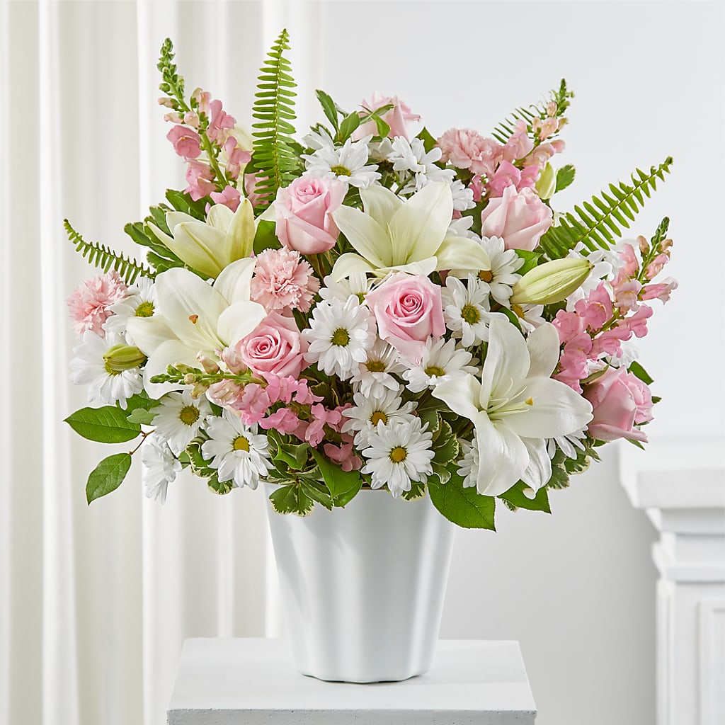 Soft Touch Tabletop Basket – MAY'S FLORAL, Nevada MO