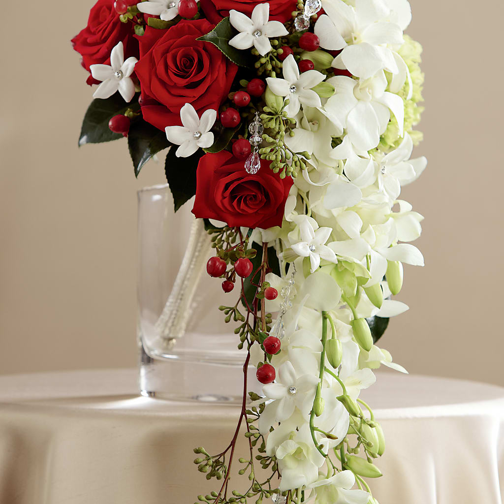 Here Comes the Bride Bouquet – MAY'S FLORAL, Nevada MO
