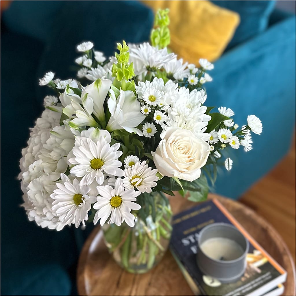 Classic Ivory – A Florist Original – MAY'S FLORAL, Nevada MO