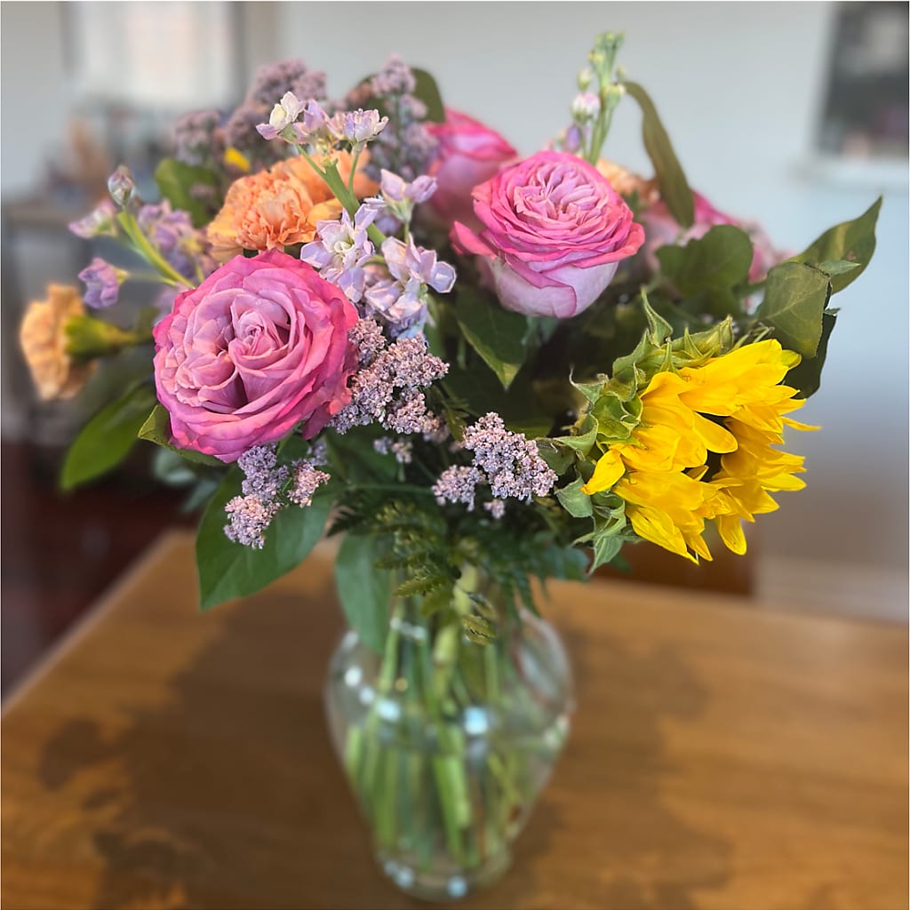 Yellow Brick Road Bouquet – MAY'S FLORAL, Nevada MO