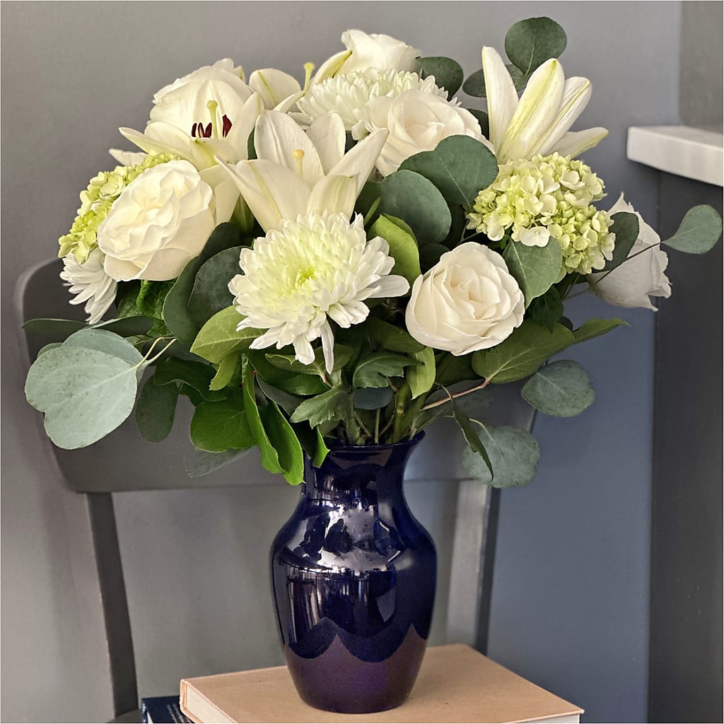 Snowy Dreams Bouquet – MAY'S FLORAL, Nevada MO